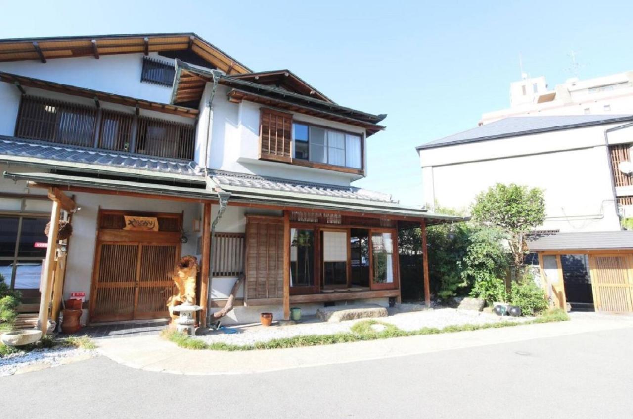 Holiday home Yadokari Osaka *