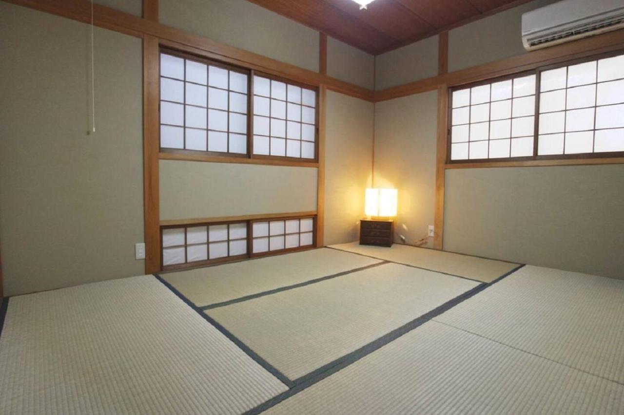 Holiday home Yadokari Osaka